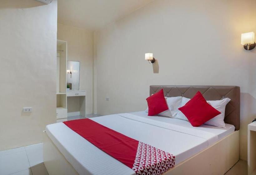 בית מלון כפרי Princess Inn Gensan