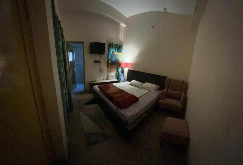 בית מלון כפרי Kissan