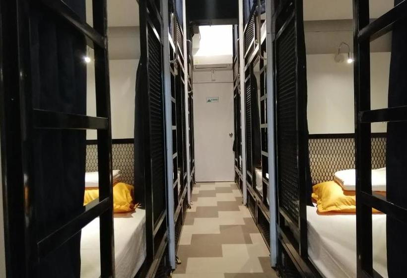 Hotel Spot On 89871 Snooze Hostel