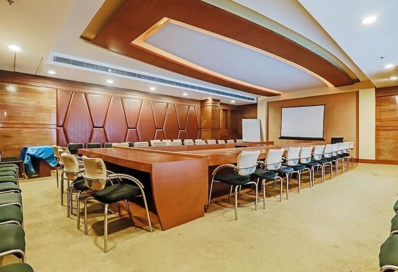 ホテル Opal Club Neemrana