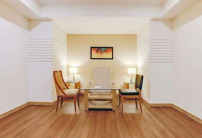 ホテル Opal Club Neemrana