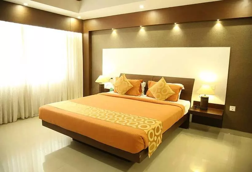 ホテル Royal Omars