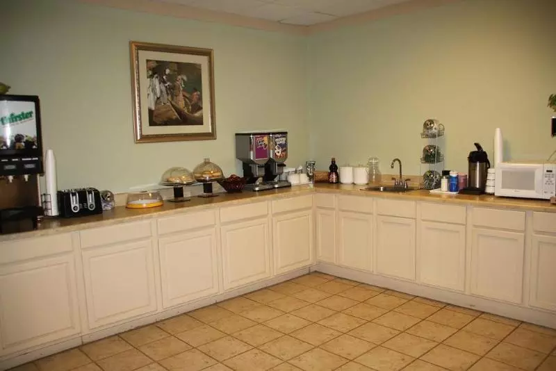 فندق Americas Best Value Inn Shelbyville