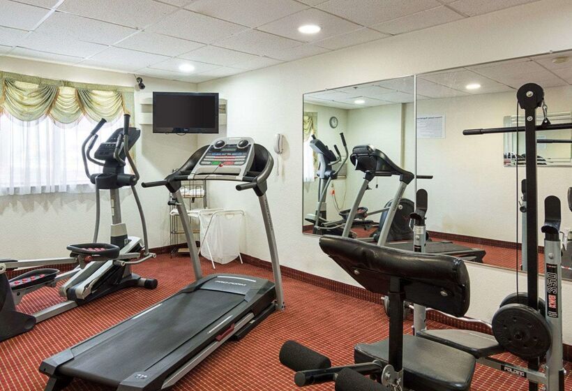 فندق Quality Inn Chesapeake