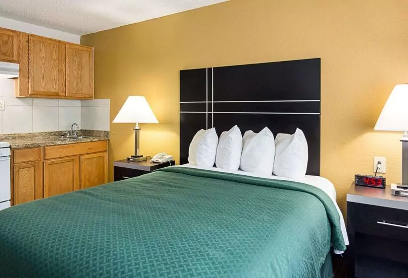 Отель Quality Inn Chesapeake