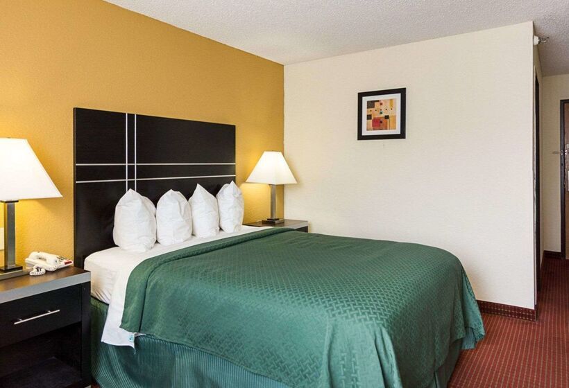 فندق Quality Inn Chesapeake