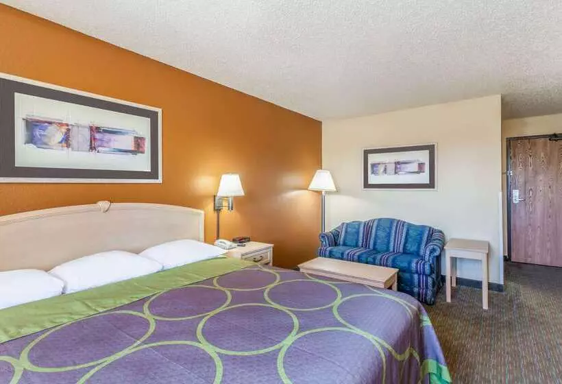 Hotelli Super 8 By Wyndham Charlotte/amusement Park Area