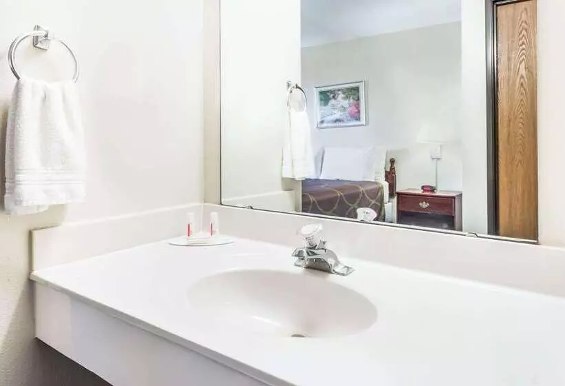 ホテル Super 8 By Wyndham Jerseyville