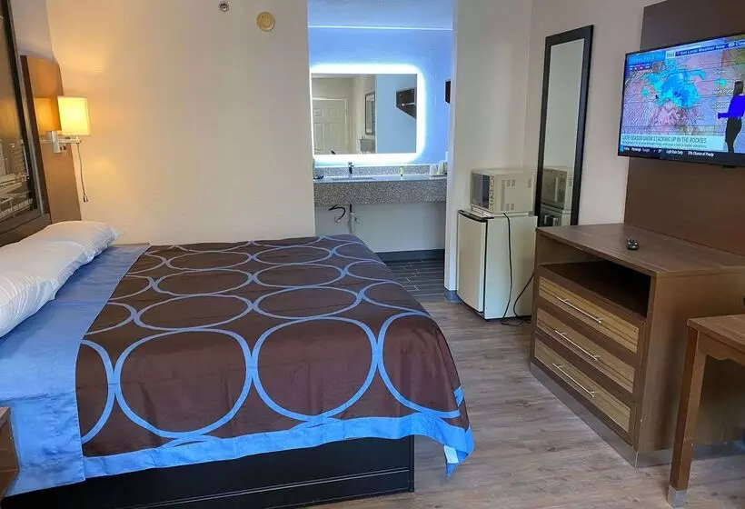 בית מלון כפרי Super 8 By Wyndham Marietta/west/atl Area