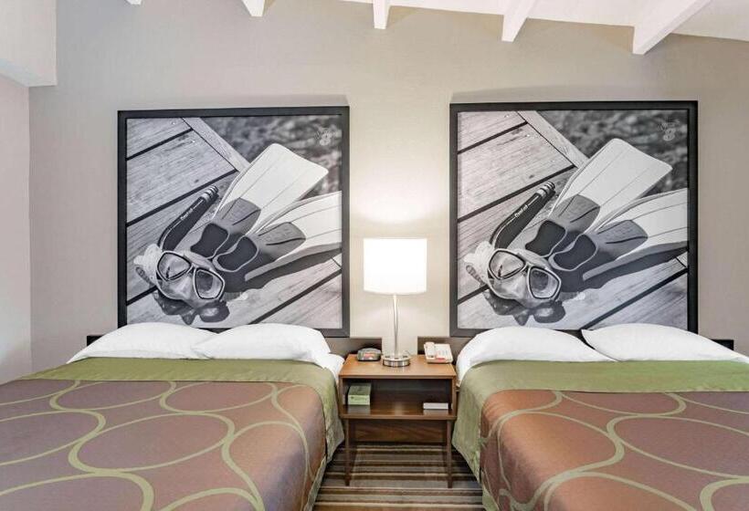 فندق Super 8 By Wyndham Melbourne