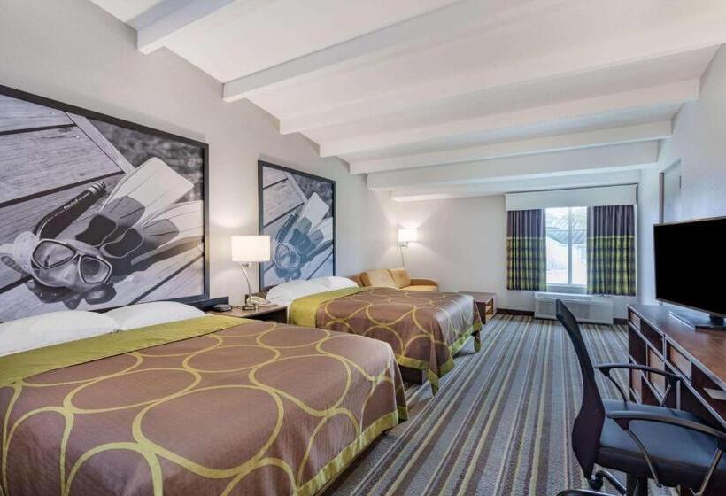 فندق Super 8 By Wyndham Melbourne