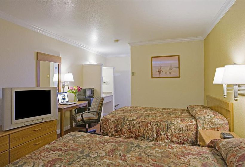 Мотель Salinas Inn