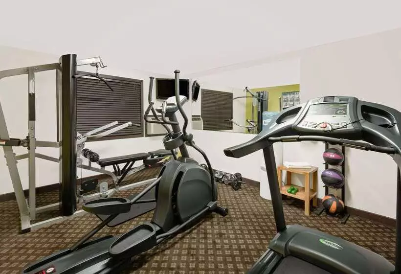 مُتل Days Inn By Wyndham Fort Dodge