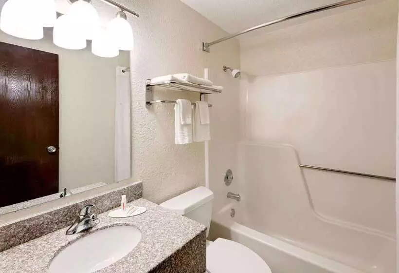 مُتل Days Inn By Wyndham Fort Dodge