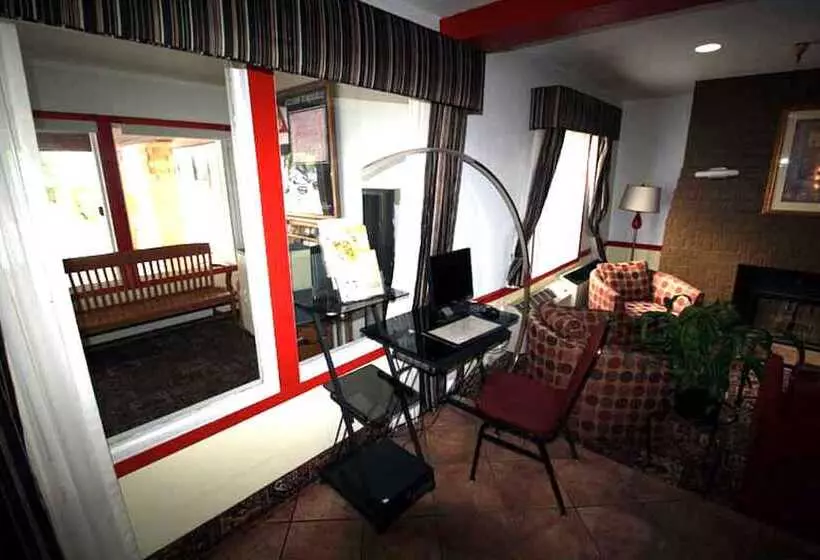 모텔 Norwood Inn Minneapolis Roseville