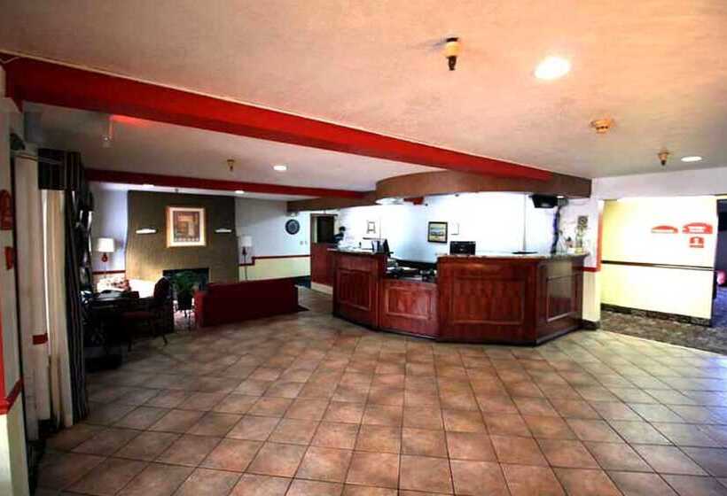 Мотель Norwood Inn Minneapolis Roseville