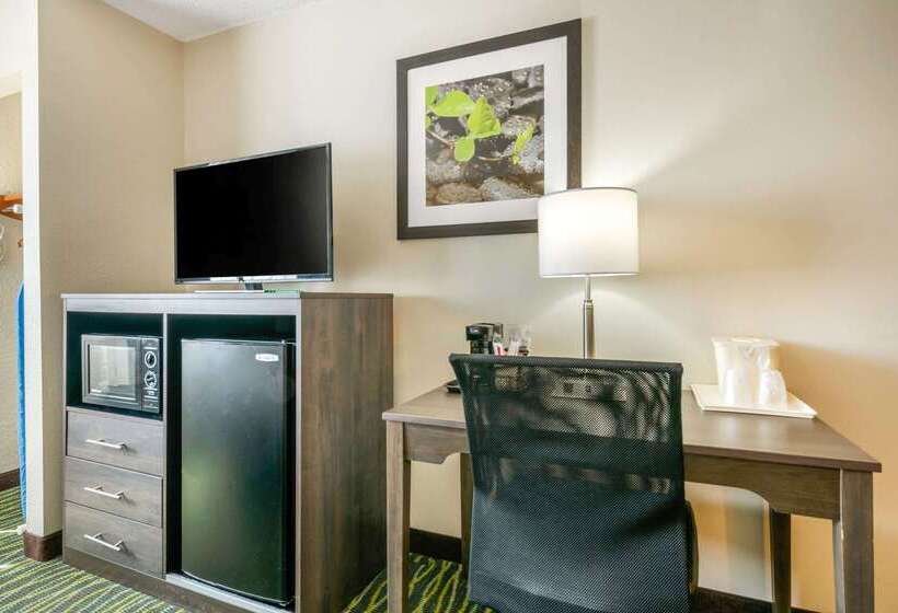 모텔 Quality Inn & Suites Leesburg Chain Of Lakes