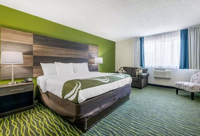 모텔 Quality Inn & Suites Leesburg Chain Of Lakes