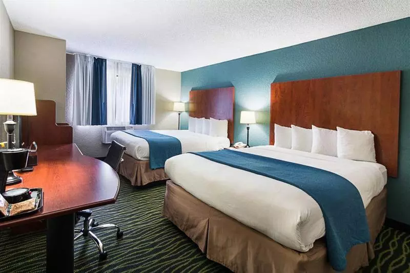 모텔 Quality Inn & Suites Leesburg Chain Of Lakes