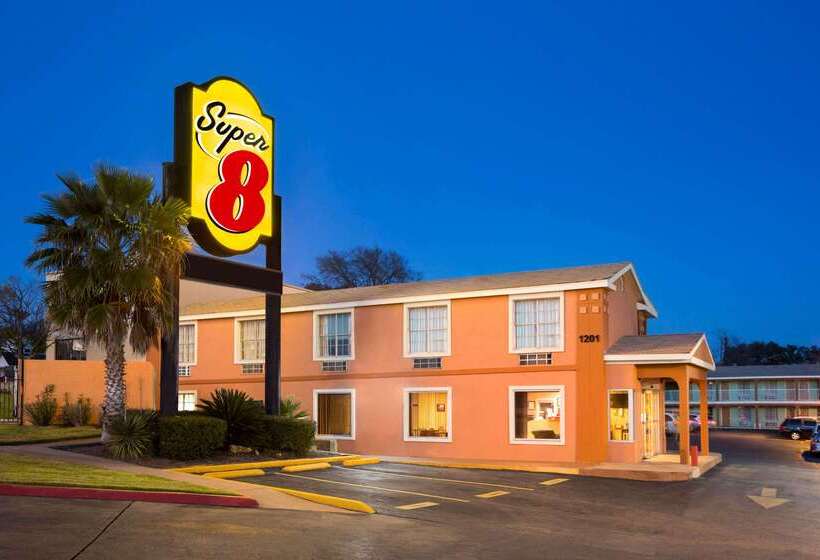 Motel Super 8 By Wyndham Austin Downtown/capitol Area