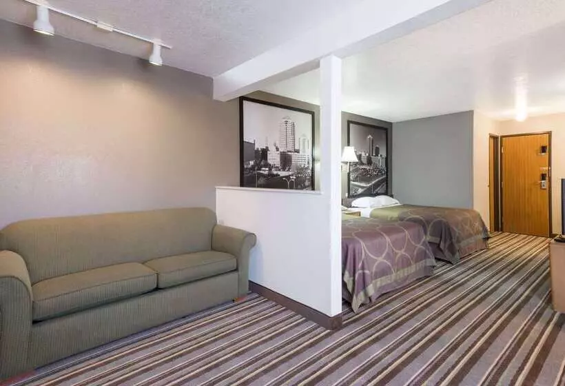 فندق على الطريق Super 8 By Wyndham Bernalillo