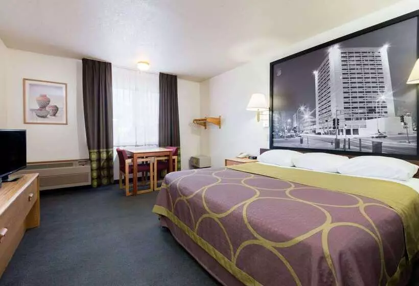 فندق على الطريق Super 8 By Wyndham Bernalillo