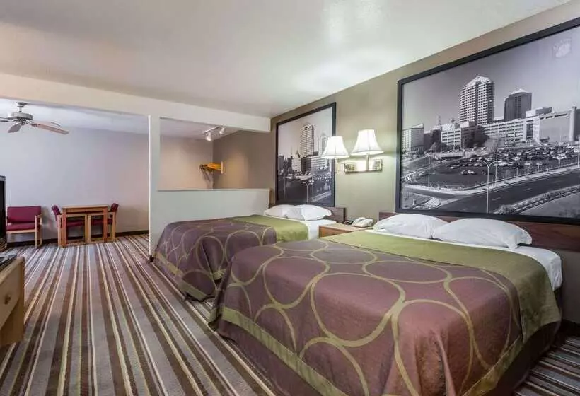 فندق على الطريق Super 8 By Wyndham Bernalillo