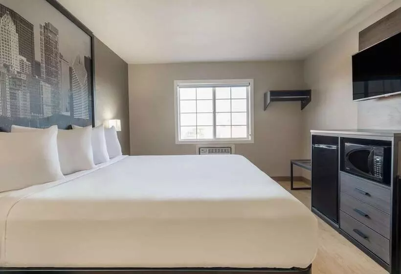 Motel Super 8 By Wyndham Clinton