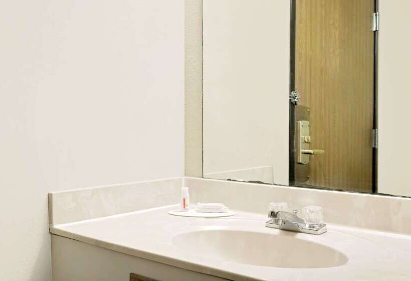 Motel Super 8 By Wyndham Cloquet