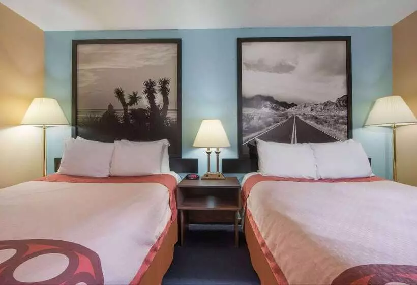 모텔 Super 8 By Wyndham College Station