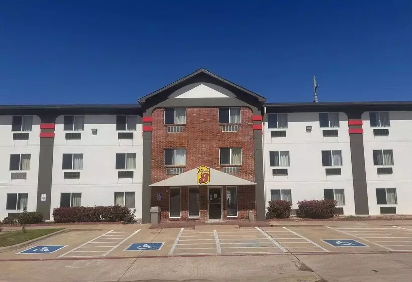 모텔 Super 8 By Wyndham College Station