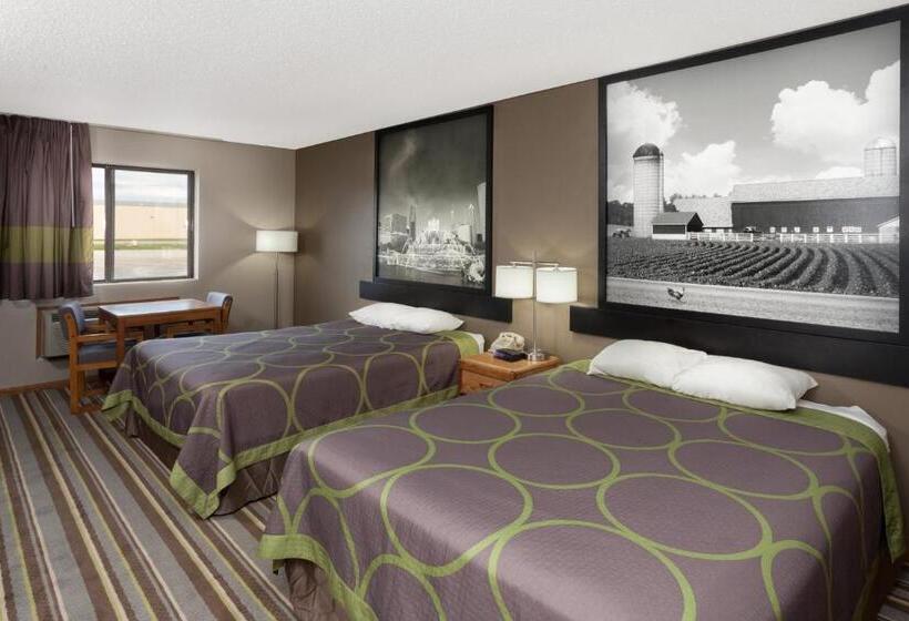 מוטל Super 8 By Wyndham Gilman