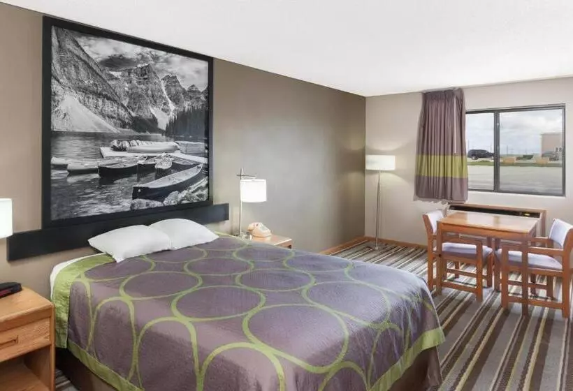 Мотель Super 8 By Wyndham Gilman