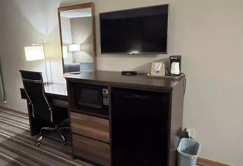 Мотель Super 8 By Wyndham Gilman