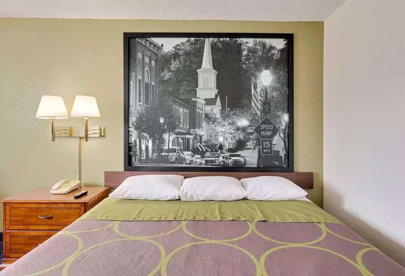 مُتل Super 8 By Wyndham Johnson City