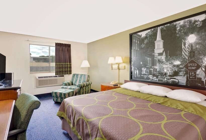 Motel Super 8 By Wyndham Johnson City