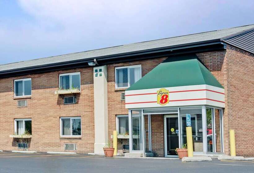Motel Super 8 By Wyndham Kenmore/buffalo/niagara Falls Area