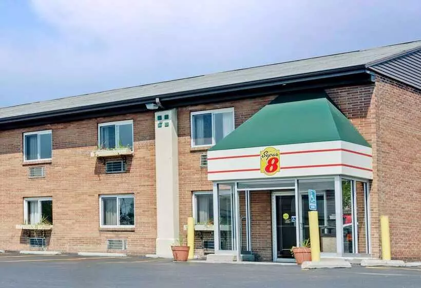 モーテル Super 8 By Wyndham Kenmore/buffalo/niagara Falls Area