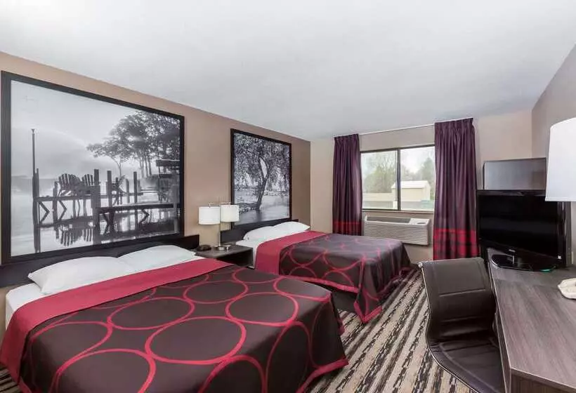 汽车旅馆  Super 8 By Wyndham Spirit Lake/okoboji