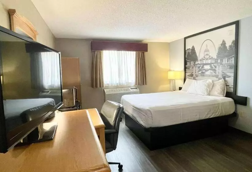 モーテル Super 8 By Wyndham St. Clair Mo