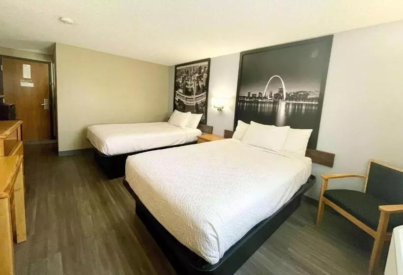 モーテル Super 8 By Wyndham St. Clair Mo