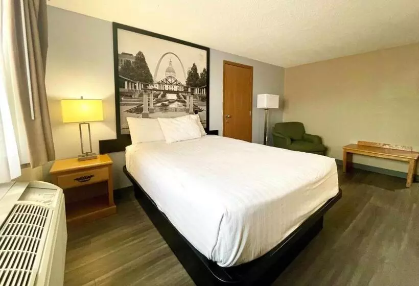 モーテル Super 8 By Wyndham St. Clair Mo