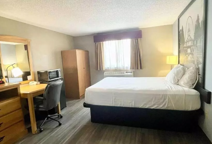 モーテル Super 8 By Wyndham St. Clair Mo