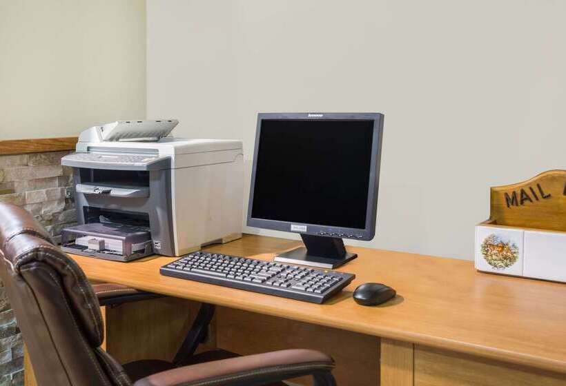 فندق على الطريق Travelodge By Wyndham Loveland/fort Collins Area