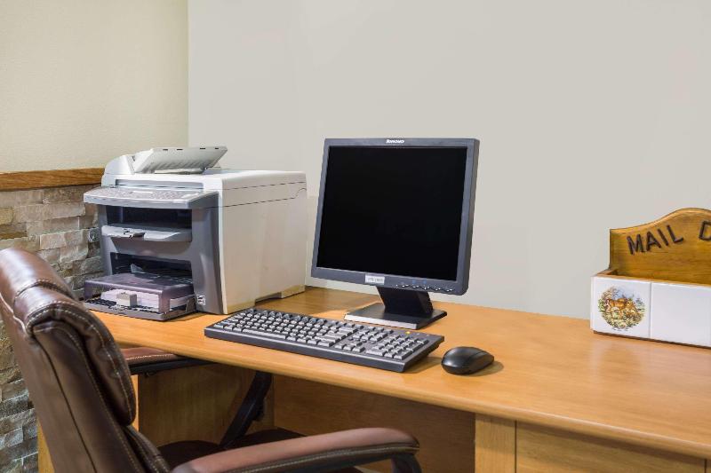 فندق على الطريق Travelodge By Wyndham Loveland/fort Collins Area