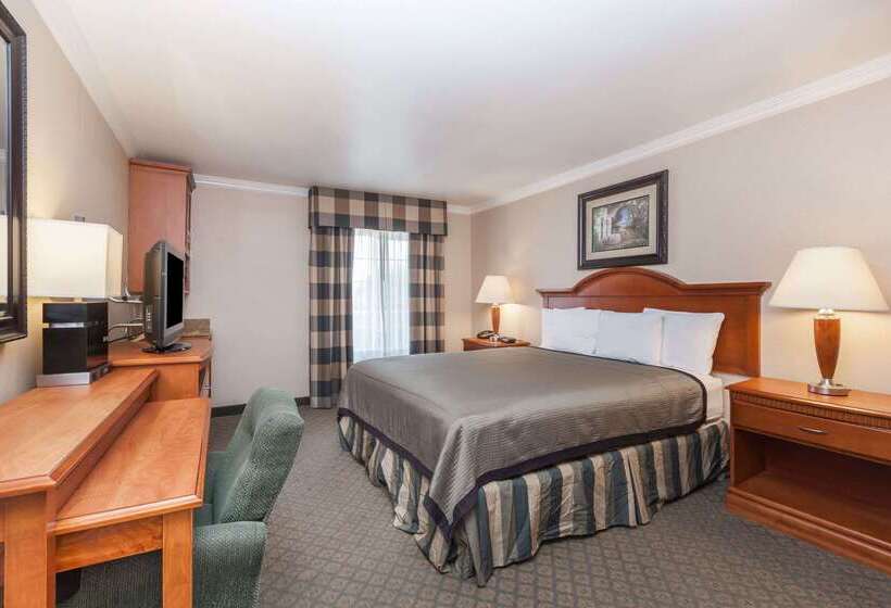 Мотель Travelodge By Wyndham Sylmar Ca