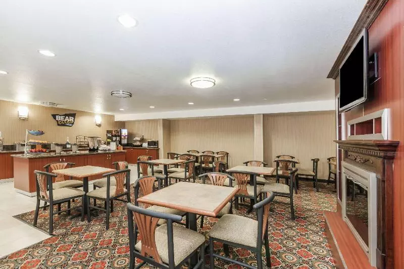 汽车旅馆  Travelodge By Wyndham Sylmar Ca