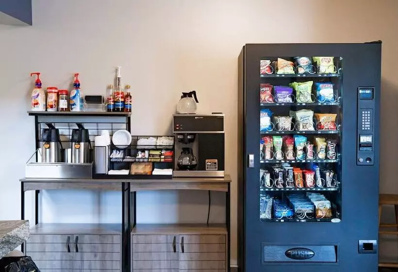 مُتل Travelodge By Wyndham Worland