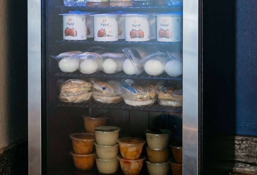 فندق على الطريق Travelodge By Wyndham Worland