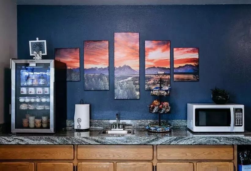 مُتل Travelodge By Wyndham Worland